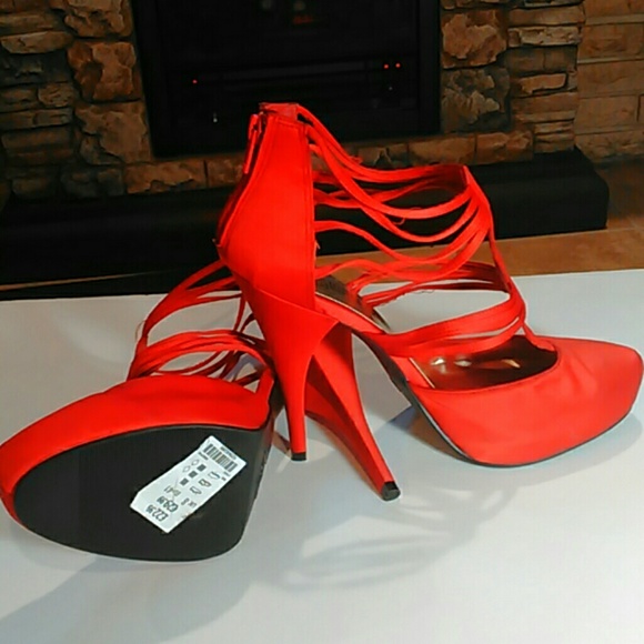 New look heel closed toe sz 8 - Picture 2 of 4